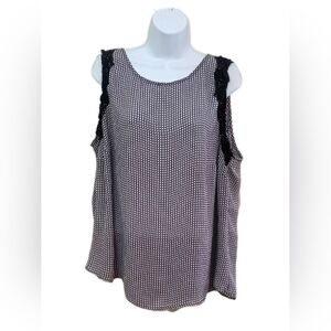 Worthington Black and White Patterned Blouse